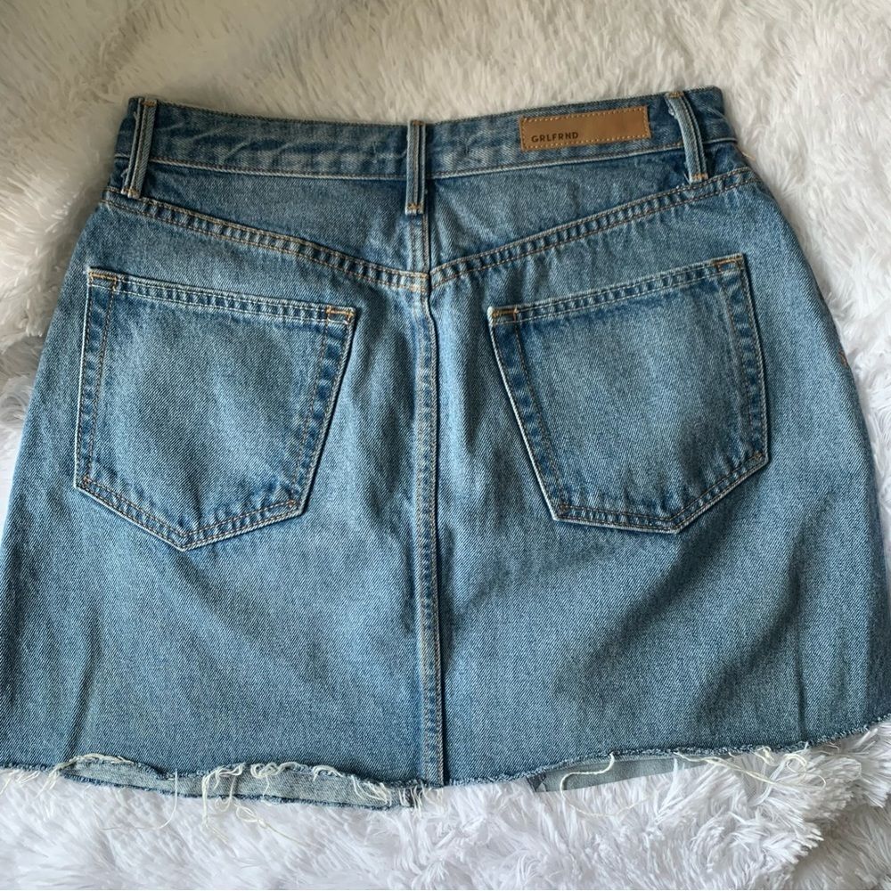 GRLFRND MINI SKIRT - Picture 6 of 10